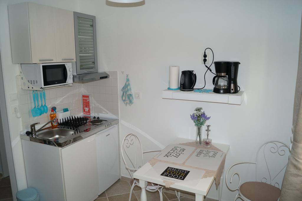 Amd Infinity Suites Split Oda fotoğraf